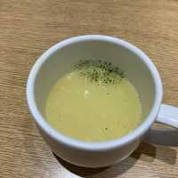 Why So Boring Café