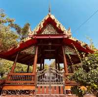 วัดบางพรหม วัดงามริมน้ำ