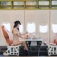 คาเฟ่เครื่องบินที่ใหญ่ที่สุดในโลก ✈️
