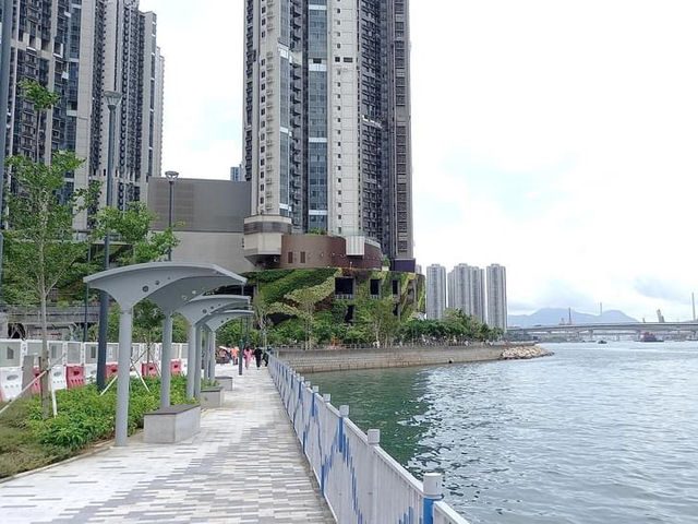 荃灣西海濱長廊