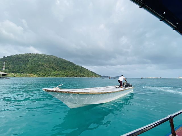 เกาะเปอร์เฮนเตียน ตรังกานู มาเลเซีย