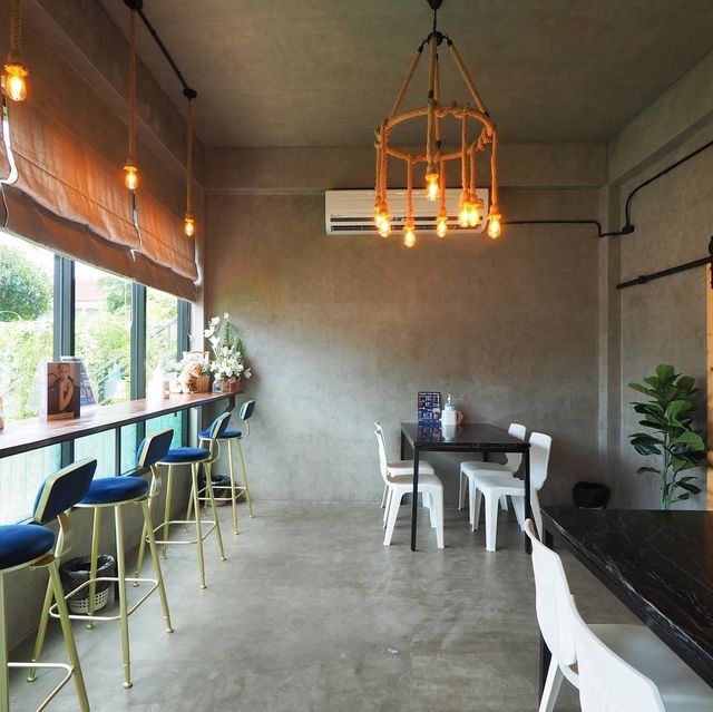 KLAB TANI Coffee & Roti house สาขาราชบุรี