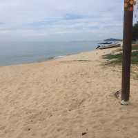 Heartwarming attracted beach!