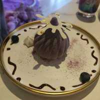 purple cafe