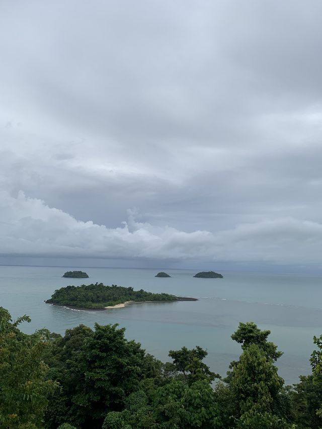 เกาะช้าง มีช้างจริงๆ 