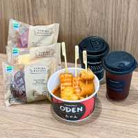 Japanese convenience store @ Familymart 🍜