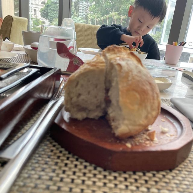 知名亞洲海南雞飯，文華東方酒店cafe causette 