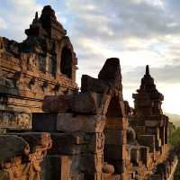 BOROBUDUR TEMPLE