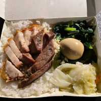 東區經典港式燒臘 - 老友記粥麵飯館