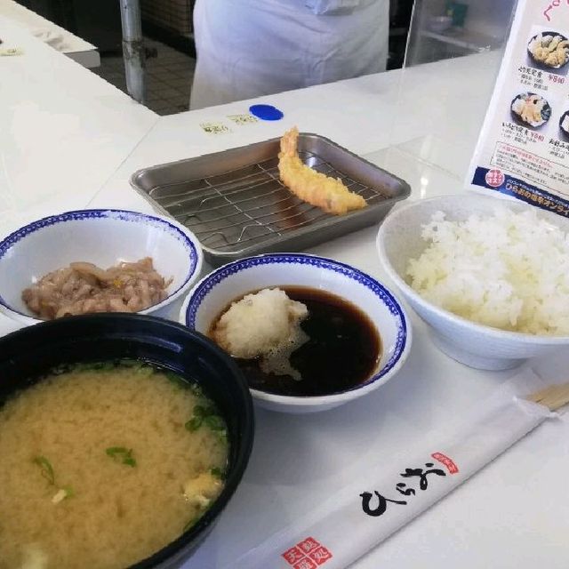 【福岡市】観光客も並ぶ🎵有名店「天麩羅✨ひらお」