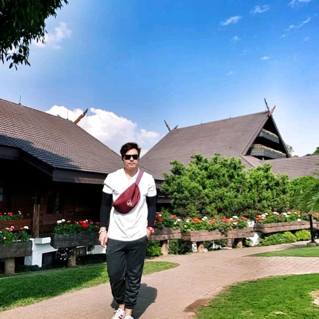 ดอยตุง หรือพระตำหนักดอยตุง 