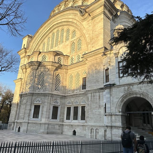 Nuruosmaniye Mosque 