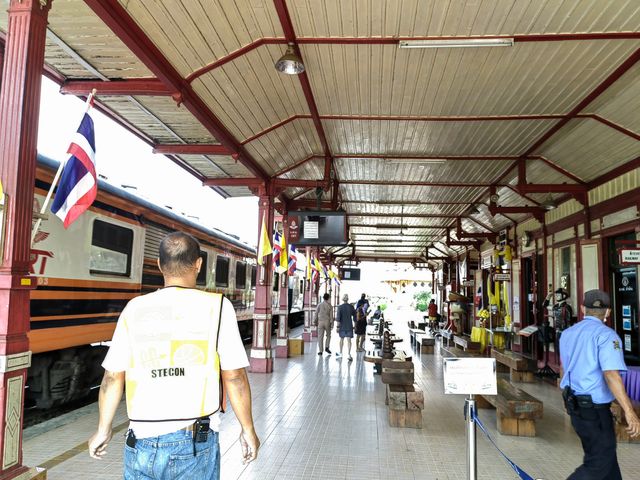 Hua Hin old and new train stations and Royal Open Air Barber Shop