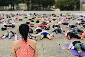 Syracuse: Pop-up Yoga Flow + Community Hang with Tiffany Cagwin | Soul Society Juice Bar + Cafe