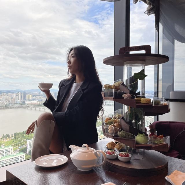 한강뷰와 함께하는 애프터 눈티를 원한다면?🧁 콘래드호텔로 가자!