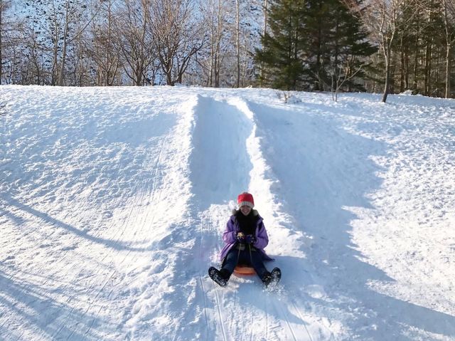 近距離睇火山兼有得玩雪兜！