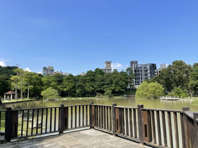 有沒有像台版兼六園呢 這邊就像是一個台版的金澤花園 