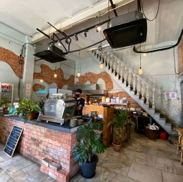"George TownBean Sprout Cafe"