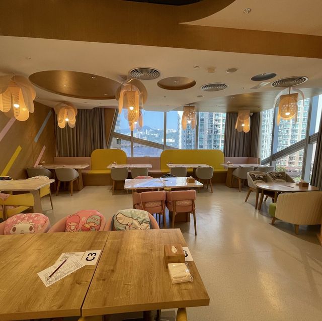 "Whizbo 親子餐廳🥰"