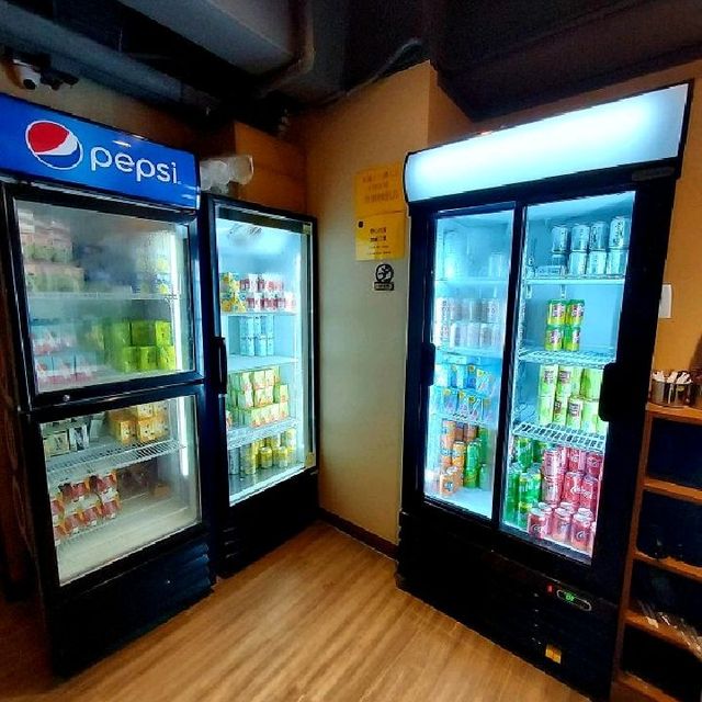 任飲任食兩小時，飽到攬住個肚走