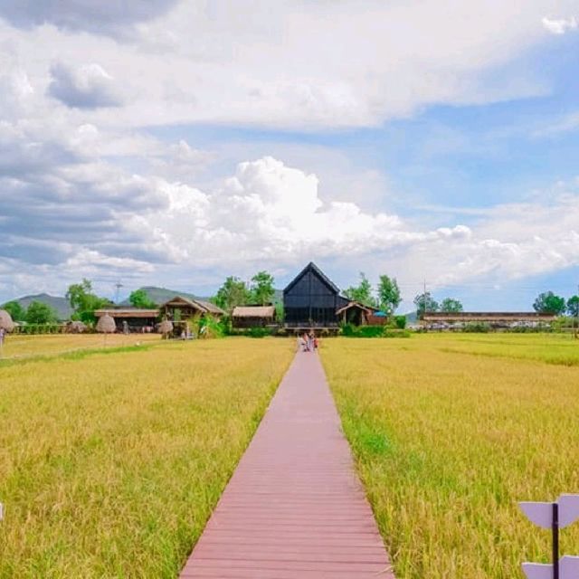 ชวนมาที่ มา ตะ กาญจน์
