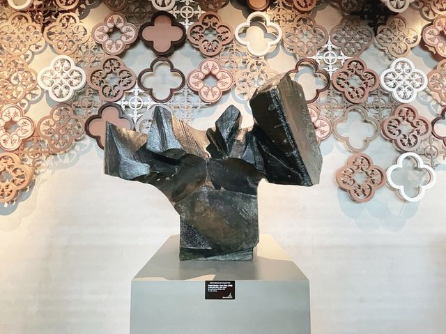 Artsy sculptures
