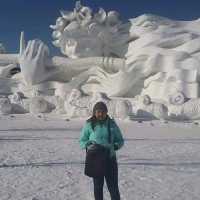 ice and snow sculture