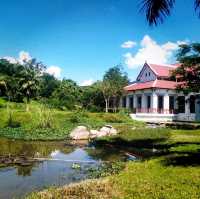 พักผ่อนที่ร้านอาหารพูลแมนและบาร์