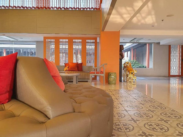 The Quarter HuaLamphong by UHG