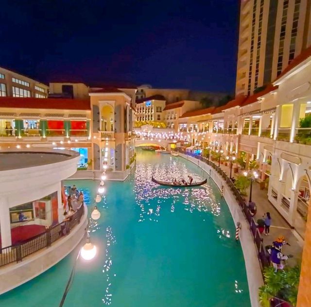 Venice Grand Canal @mckinlly hill Taguig