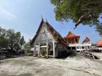 An onland Temple turned to be on island.