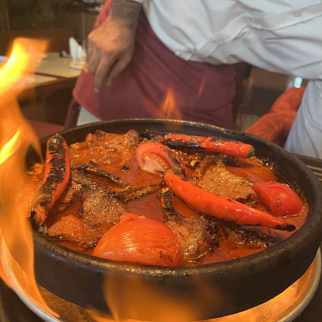 두바이 유명 맛집 ! 부롹!