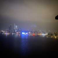 在高空中吃早餐