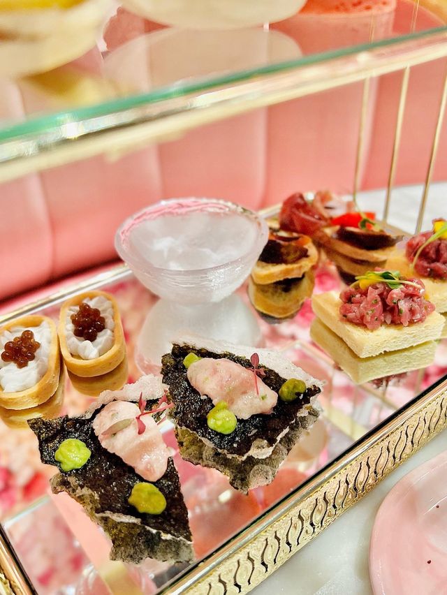 𝗖𝗮𝗺𝗲𝗹𝗹𝗶𝗮 𝘅 𝗣𝗔𝗨𝗟 & 𝗝𝗢𝗘 20周年盛夏巴黎下午茶