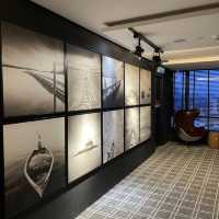 M Roof - Neo Modernist & Minimalistic look