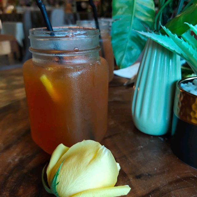 Ume Floral & Cafe, Riverside Nong Chik