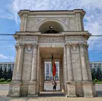Triumphal arch in Chisinau 