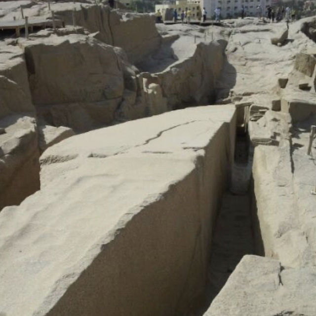 Unfinished obelisk 