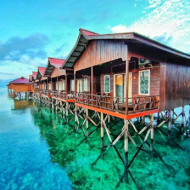 DERAWAN ISLAND, EAST KALIMANTAN