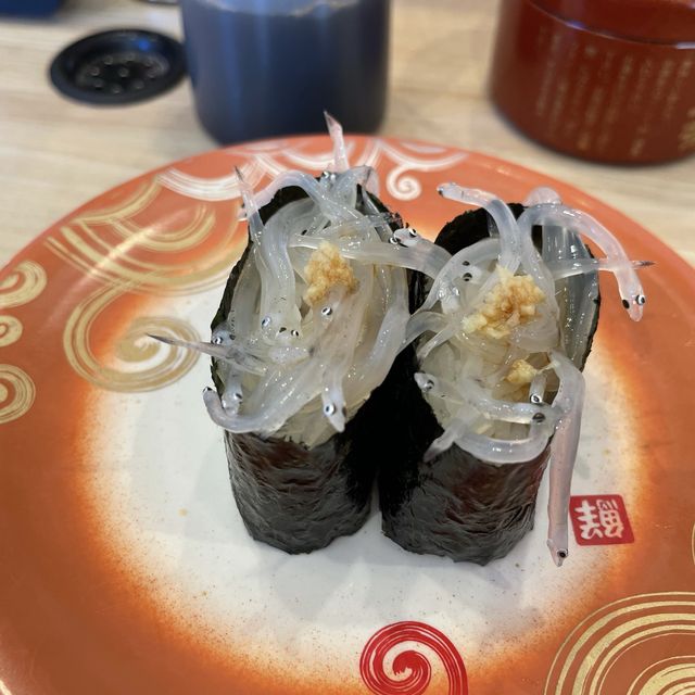 北海道の回転寿司　トリトン