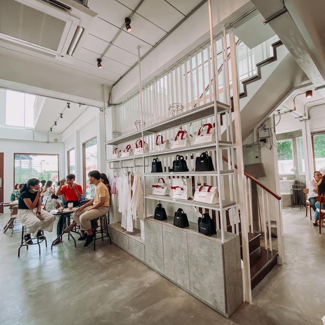 คาเฟ่ฮิตขอนแก่น 11AM Cafe ☕️