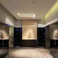 Club Lounge Access with Traders Club