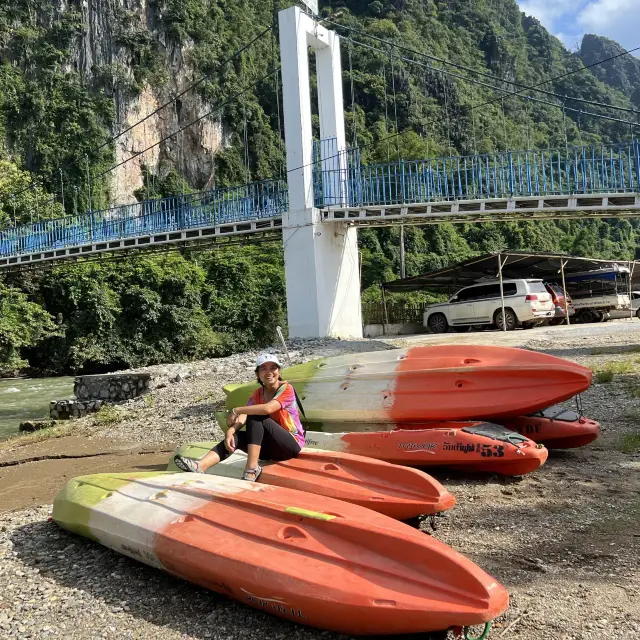 Kayaking in Song river, Vang Vieng