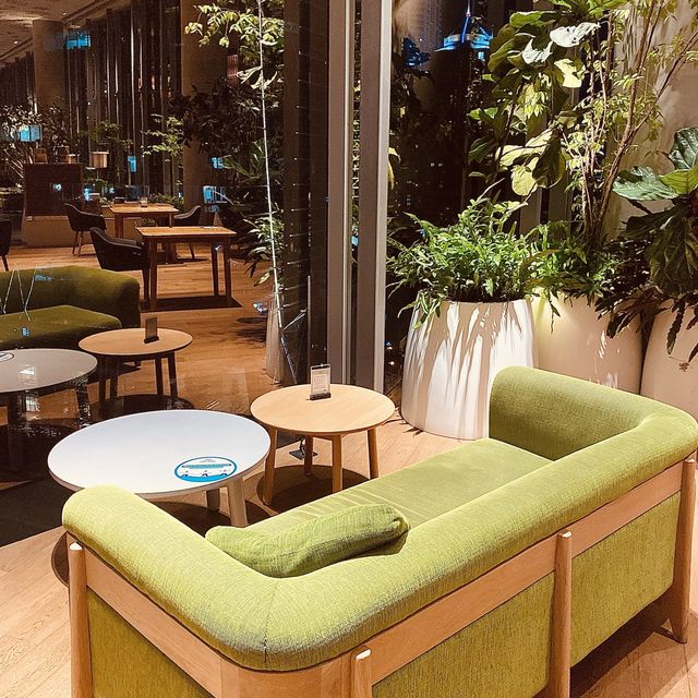 시티뷰와 함께하는 고층의 고급 Book Cafe 📚☕️