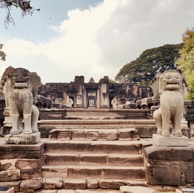 ปราสาทหินที่ใหญ่ที่สุดในไทย 