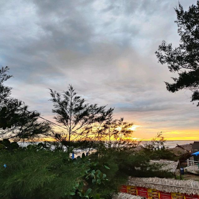 Sunset in Pasir Putih Resort, Pantai Panjang