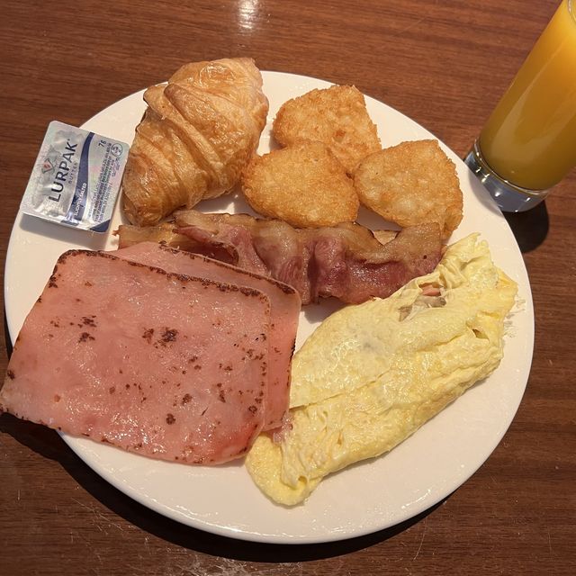 灣景國際 一泊兩食