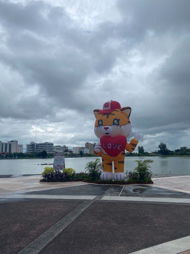 สวนสาธารณะหนองประจักษ์@อุดร