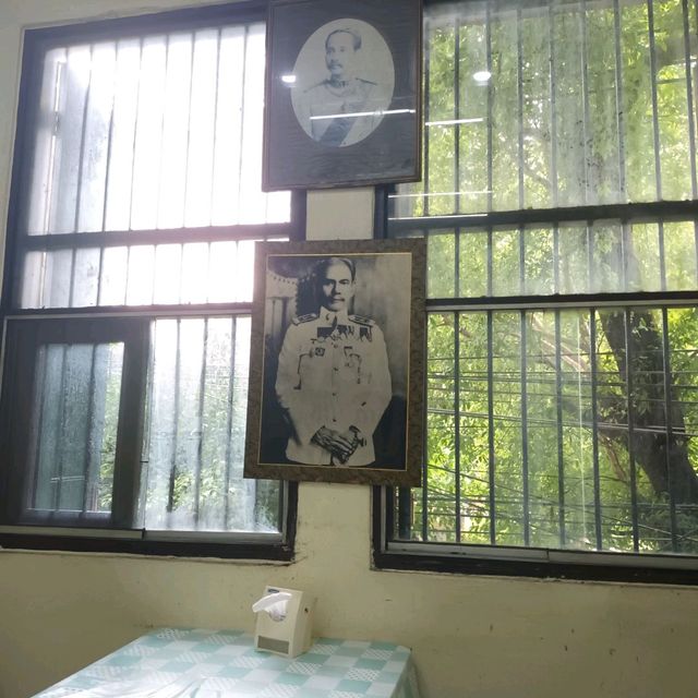 การิม โรตีมะตะบะ เจ้าดังพระอาทิตย์