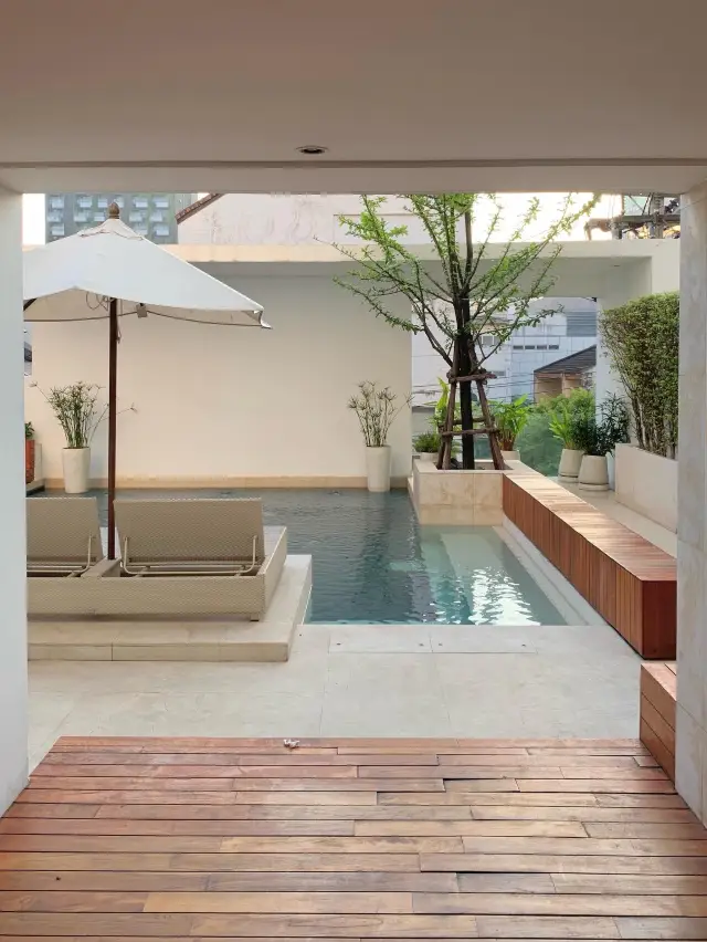 방콕 호텔 투쓰리어홈리 